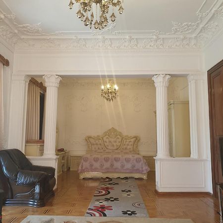 Hotel Royal クタイシ エクステリア 写真
