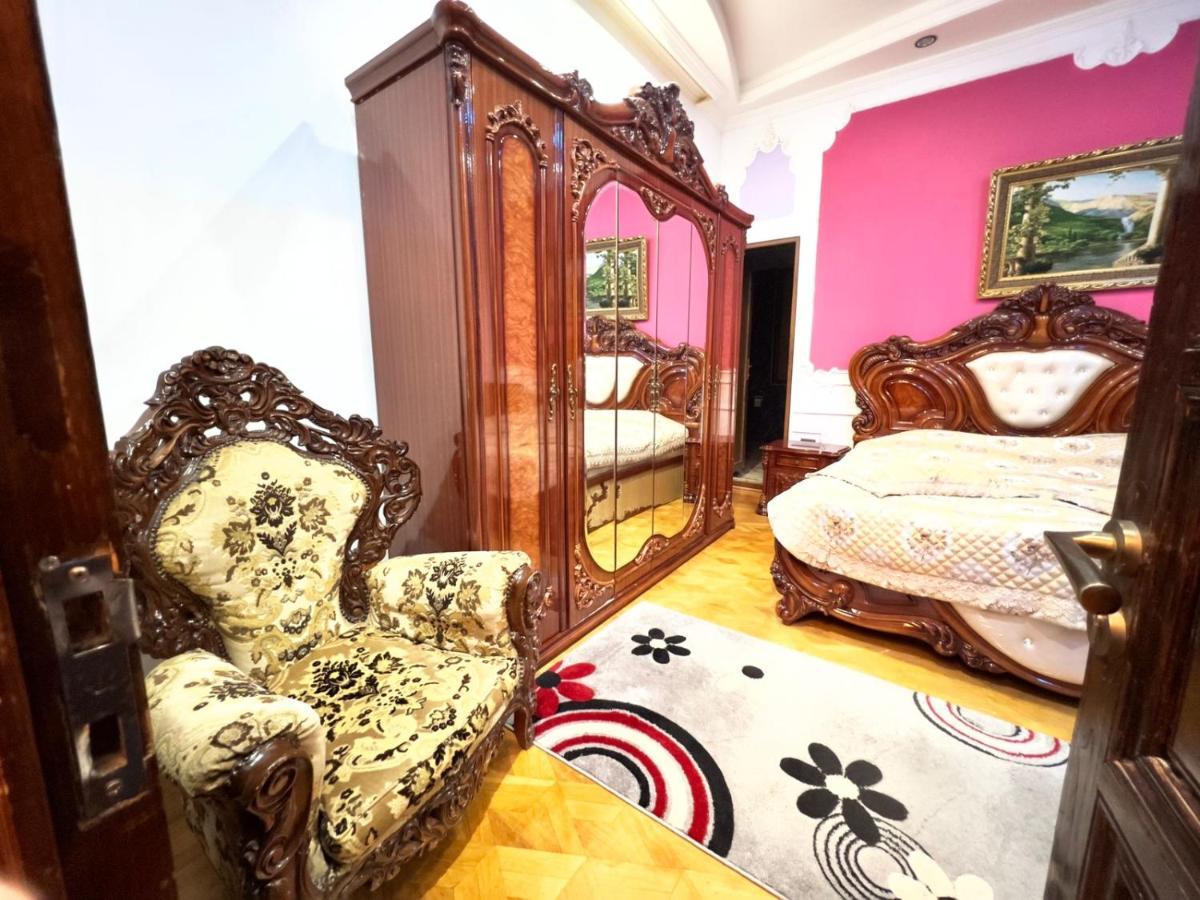 Hotel Royal クタイシ エクステリア 写真