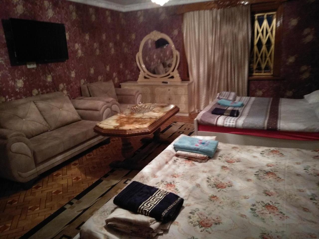 Hotel Royal クタイシ エクステリア 写真