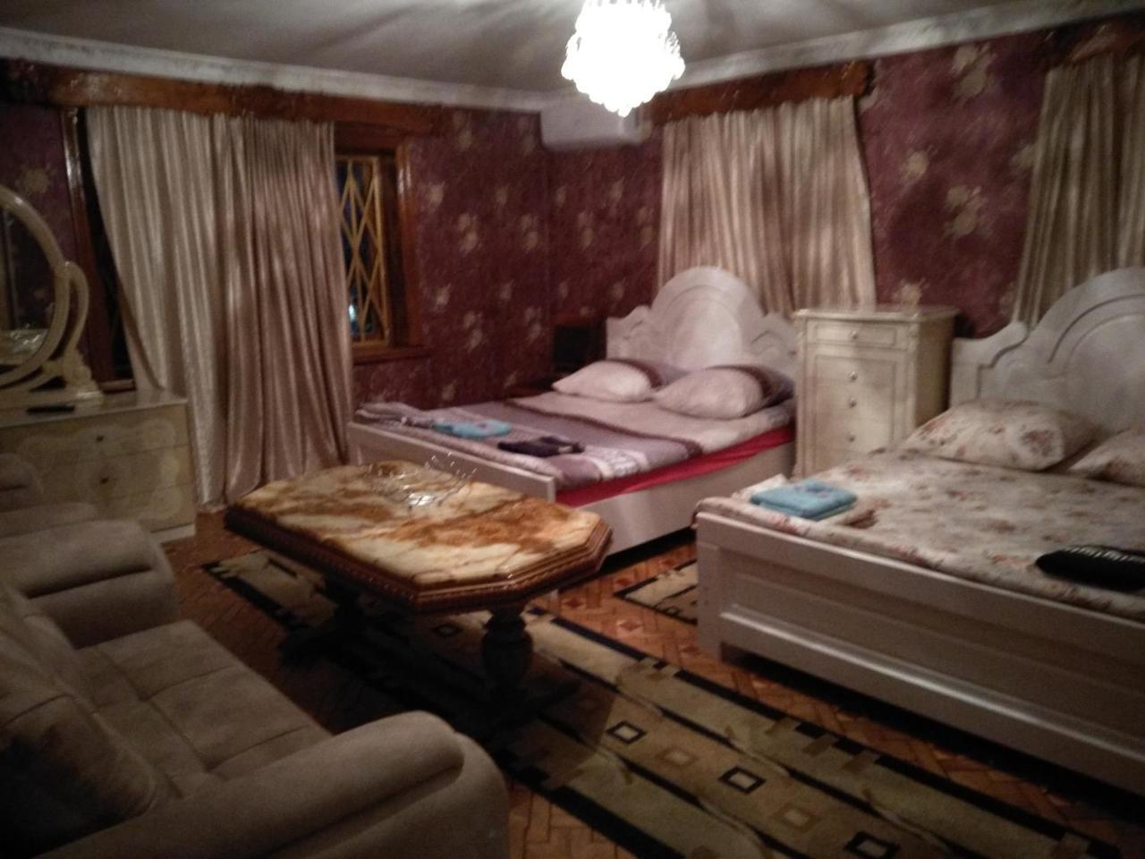 Hotel Royal クタイシ エクステリア 写真